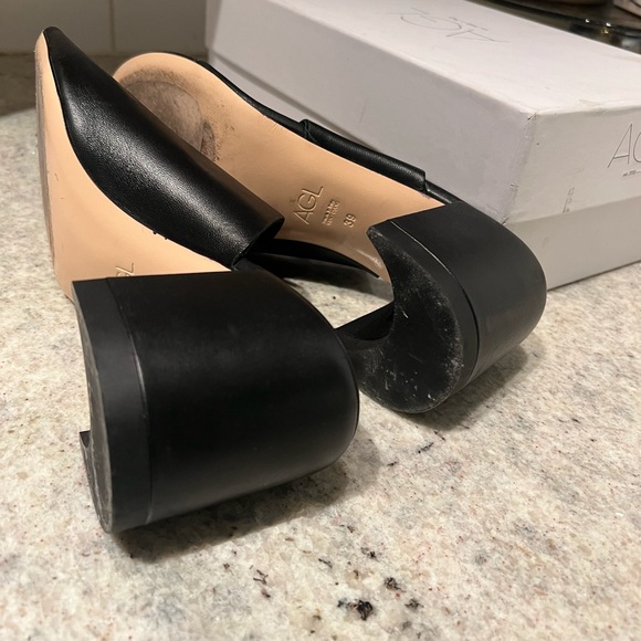 AGL sandals - Picture 3 of 4